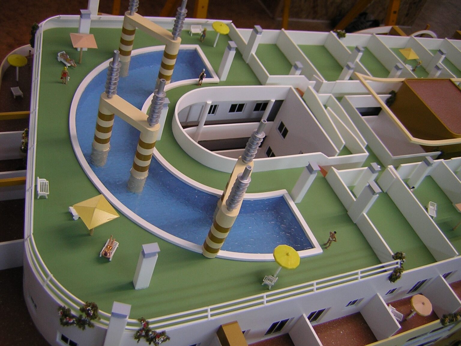 Maquetas profesionales de arquitectura personalizados y a medida